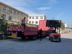 金用護欄2020年9月27日鋅鋼百葉窗發貨！