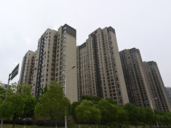 無錫朗詩太湖綠郡花園小區陽臺護欄、樓梯扶手定制