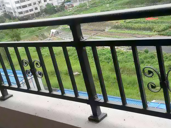 鋅鋼護欄有什么作用？