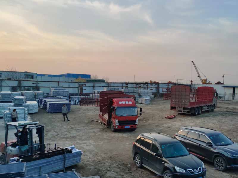 金用護欄2021年3月25日鋅鋼空調欄桿發貨！