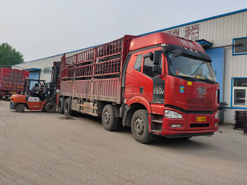 金用護(hù)欄2021年4月23日鋅鋼飄窗欄桿發(fā)貨！