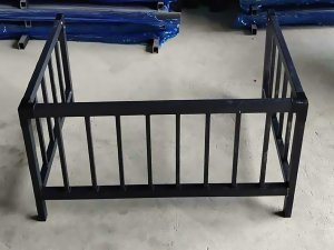 空調(diào)護欄哪種材質(zhì)最值得選？