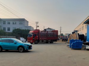 2025年11月14日鋅鋼圍墻護欄裝車發貨！